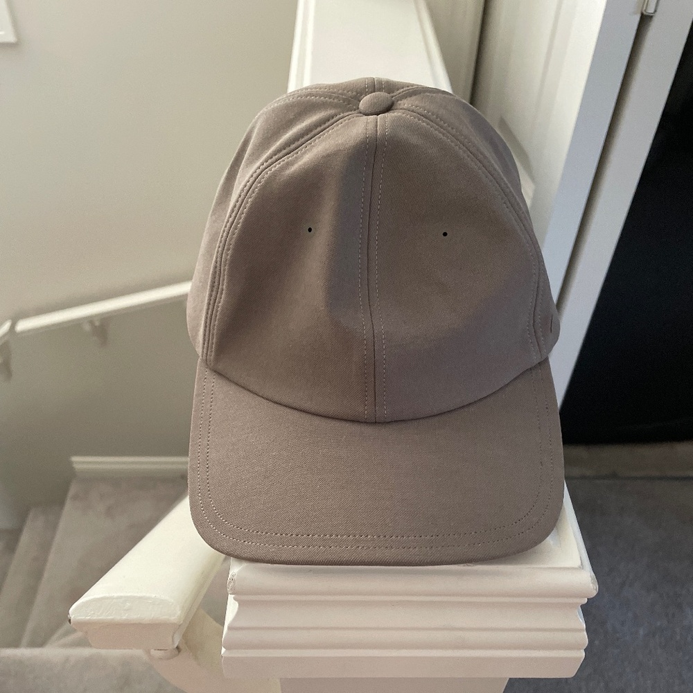 Lululemon ball cap